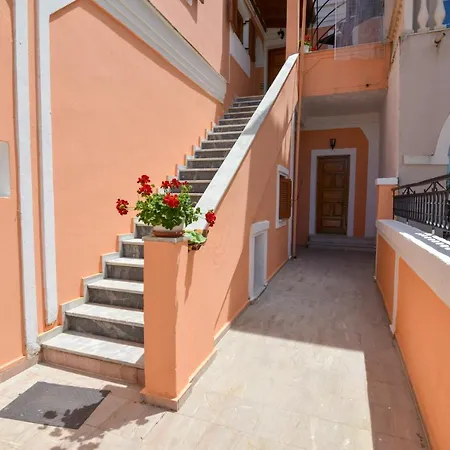 Kavos Room For 3 Next To The Beach Shared Veranda Kávos